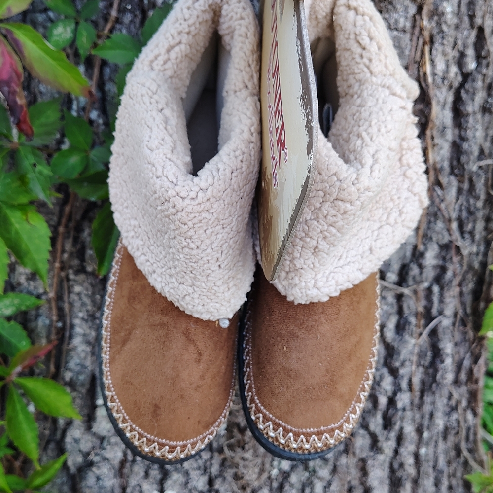 IDOTONER WOODLANDS SZ 8 1/2 -9 WOODLANDS HARD BOTTOM FLEECE LINED SLIPPERS NEW - Picture 4 of 5